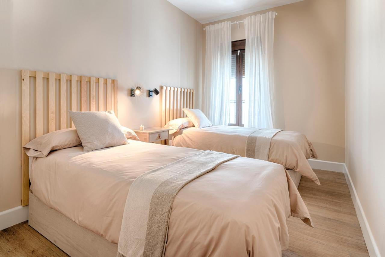 Apartamentos Turisticos Isems Aracena Luaran gambar